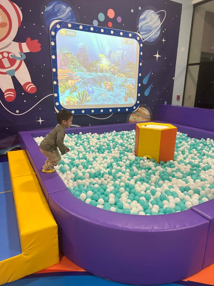 Interactive Ball Pit with Projector